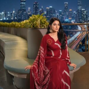 Chinon Leheriya Come Bandhani Saree Red